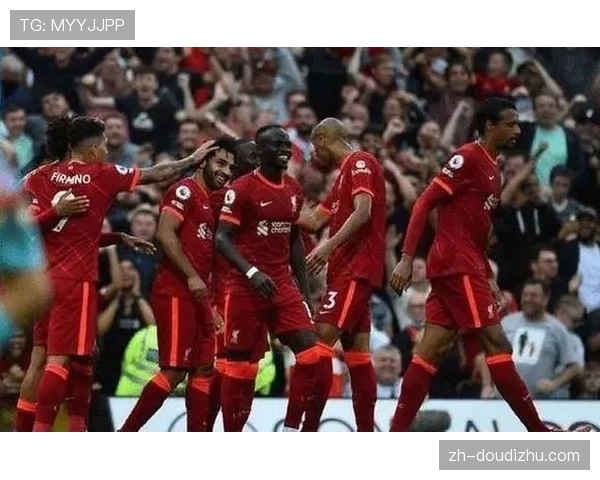 利物浦应对伤病战术革新 欧冠赛场阵容弹性受好评 利物浦应对伤病战术革新 欧冠赛场阵容弹性受好评